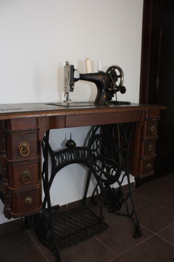 Hotel Casa Ianis à Braşov Extérieur photo